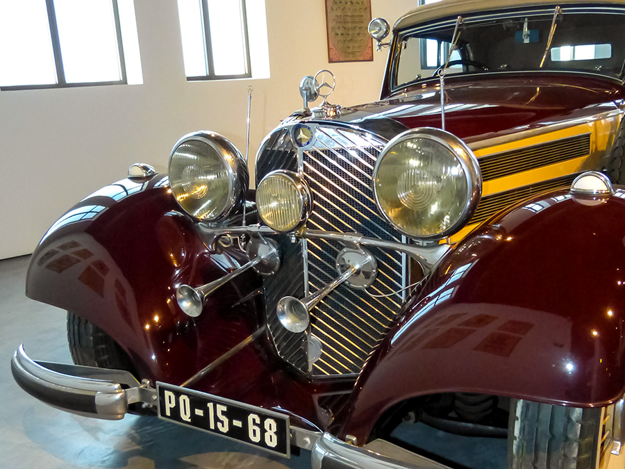 Frontal del Mercedes 540K Supercharger