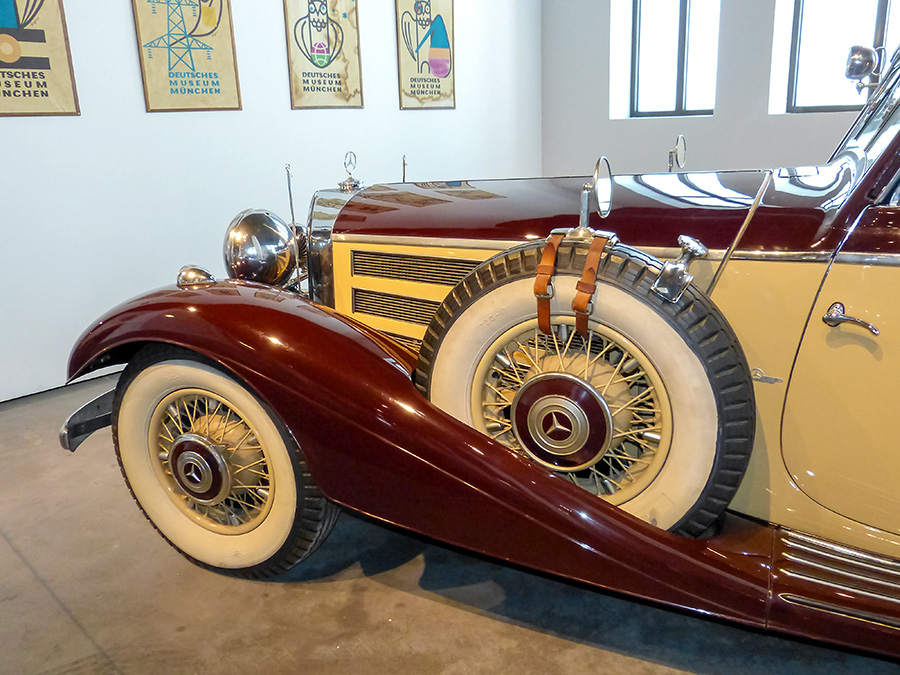 Detalle del Mercedes 540K